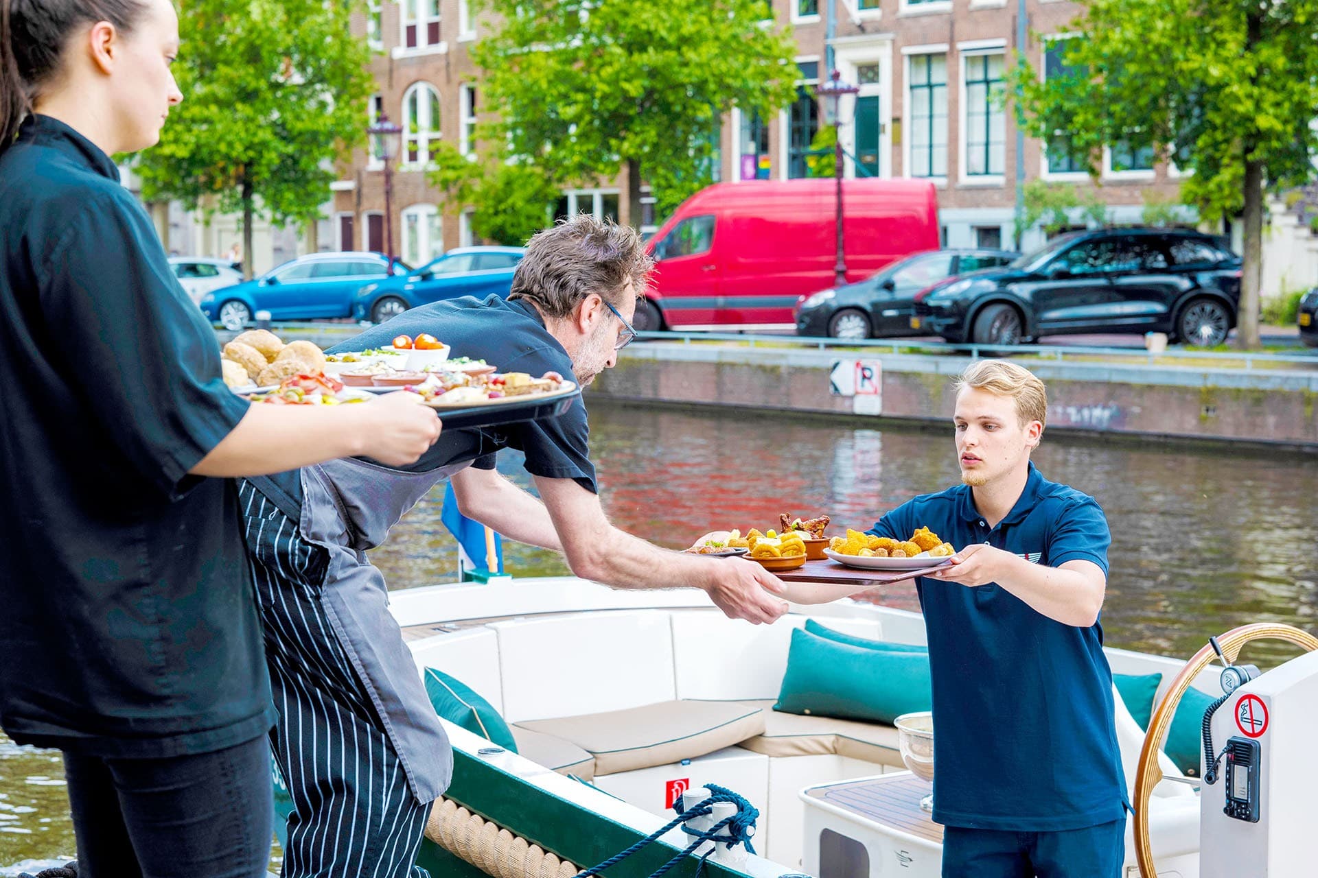 tapas boot amsterdam