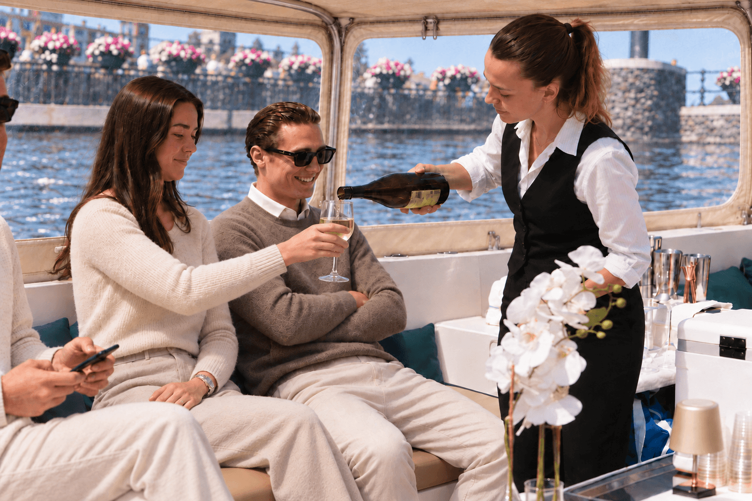 wijnproeverij privé boot huren Amsterdam